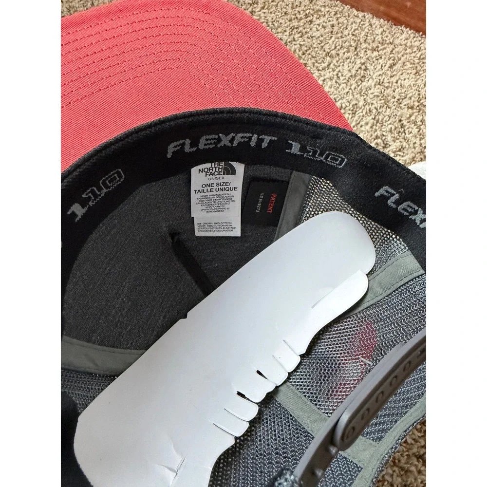The North Face Keep It Structured Trucker Hat Grey Red Flexfit 110 Snapback OS